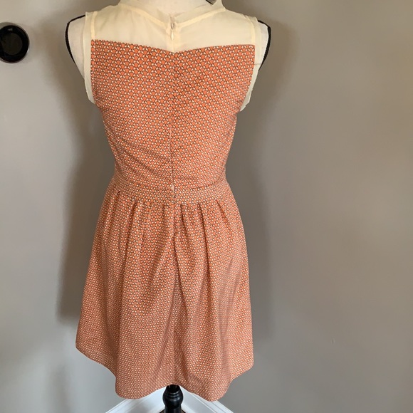 Esley dress - Picture 8 of 10